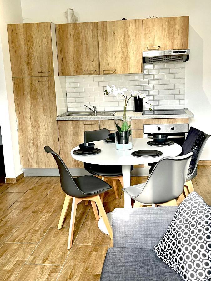 Rogier 6 Apartment Mons Bagian luar foto