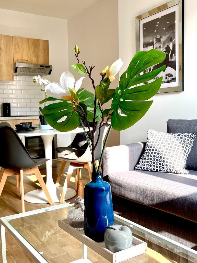 Rogier 6 Apartment Mons Bagian luar foto