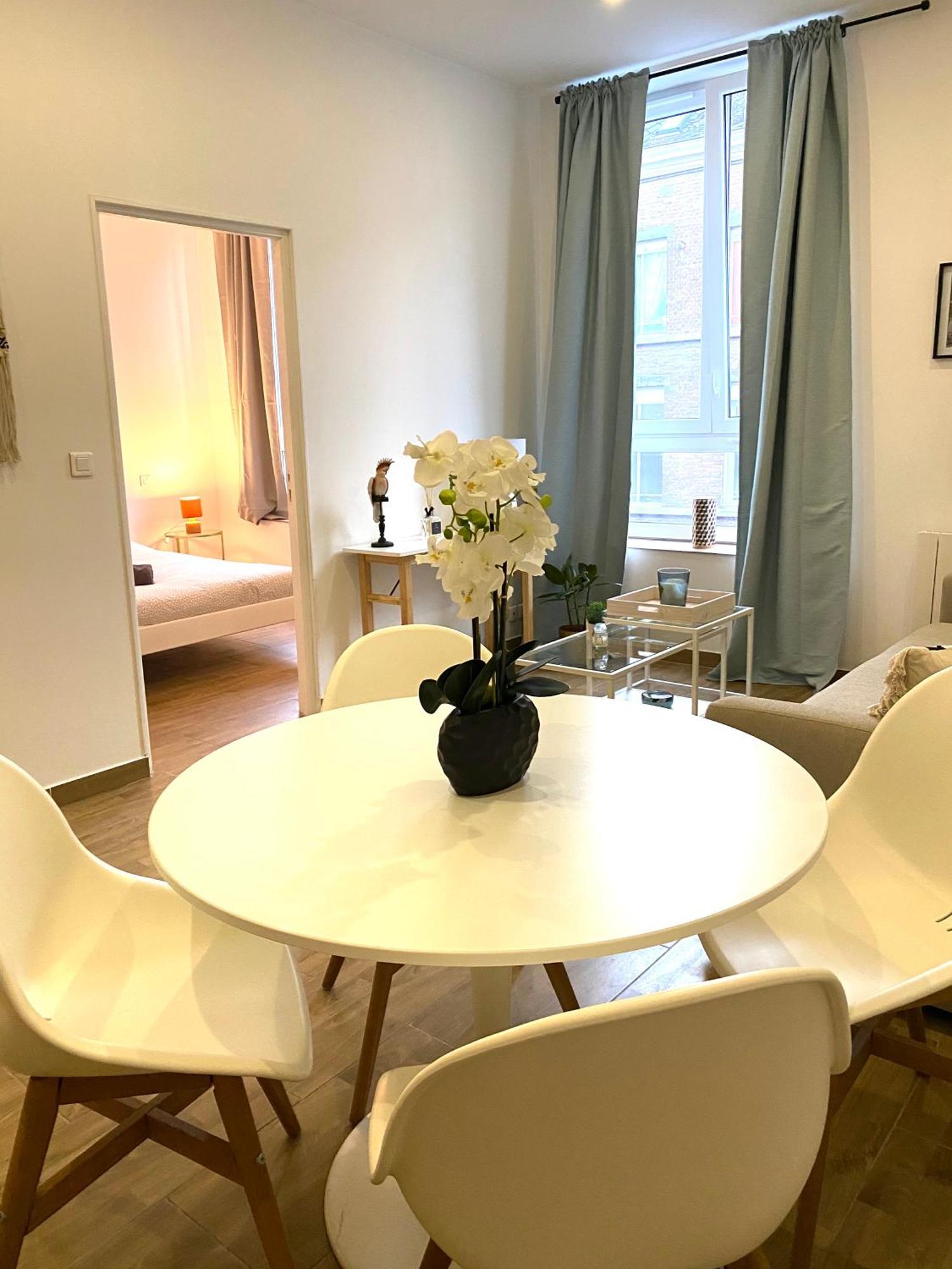 Rogier 6 Apartment Mons Bagian luar foto