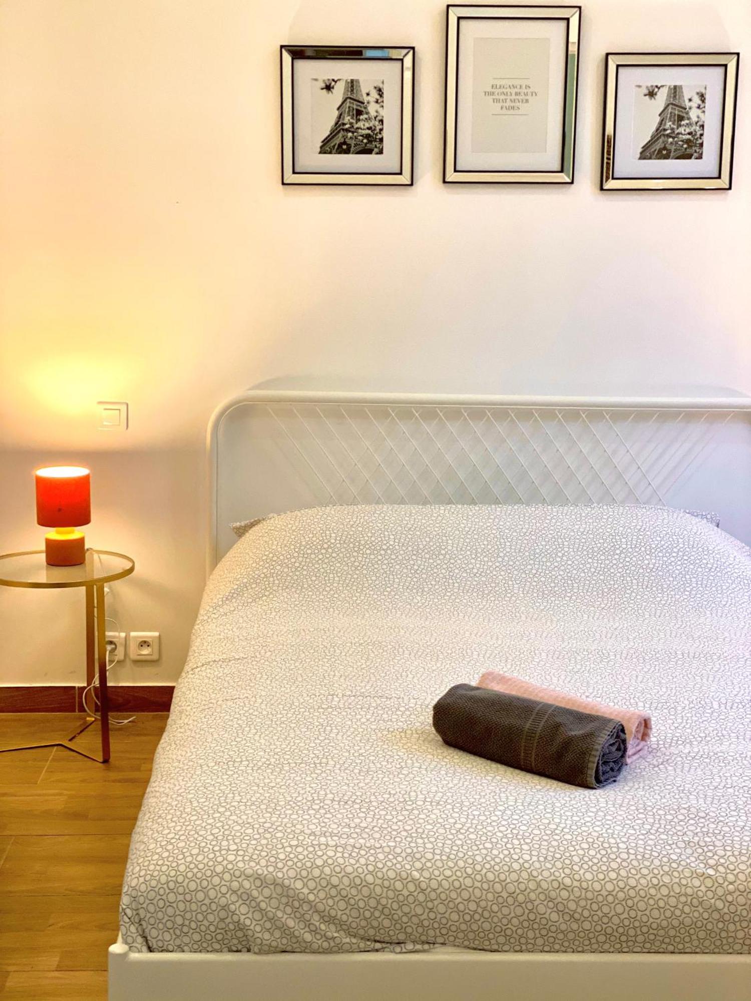 Rogier 6 Apartment Mons Bagian luar foto
